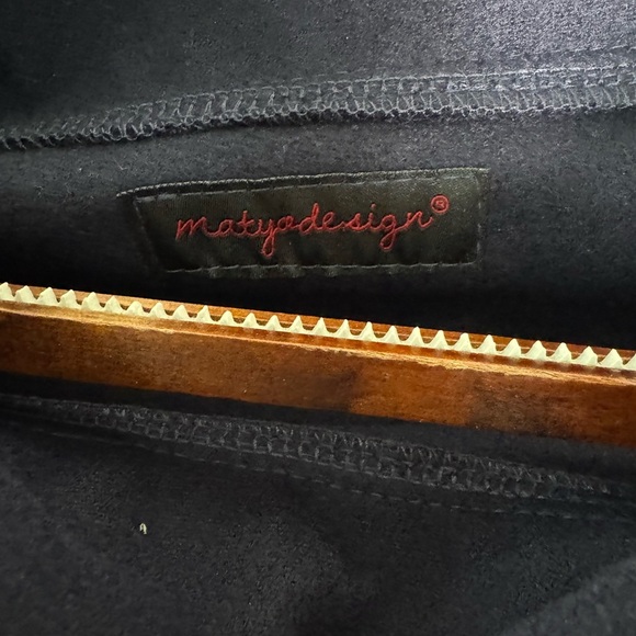 NWT Matyo Designs Handmade Cape Poncho Navy Felt Cowlneck Embrioded One Size - Picture 4 of 10